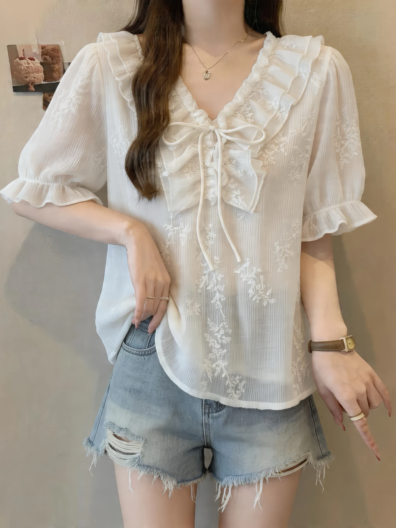 

plus Size Knot Design Summer New Flower Patterned Loose Slimming Beautiful Shirt for Young Women Sweet Style