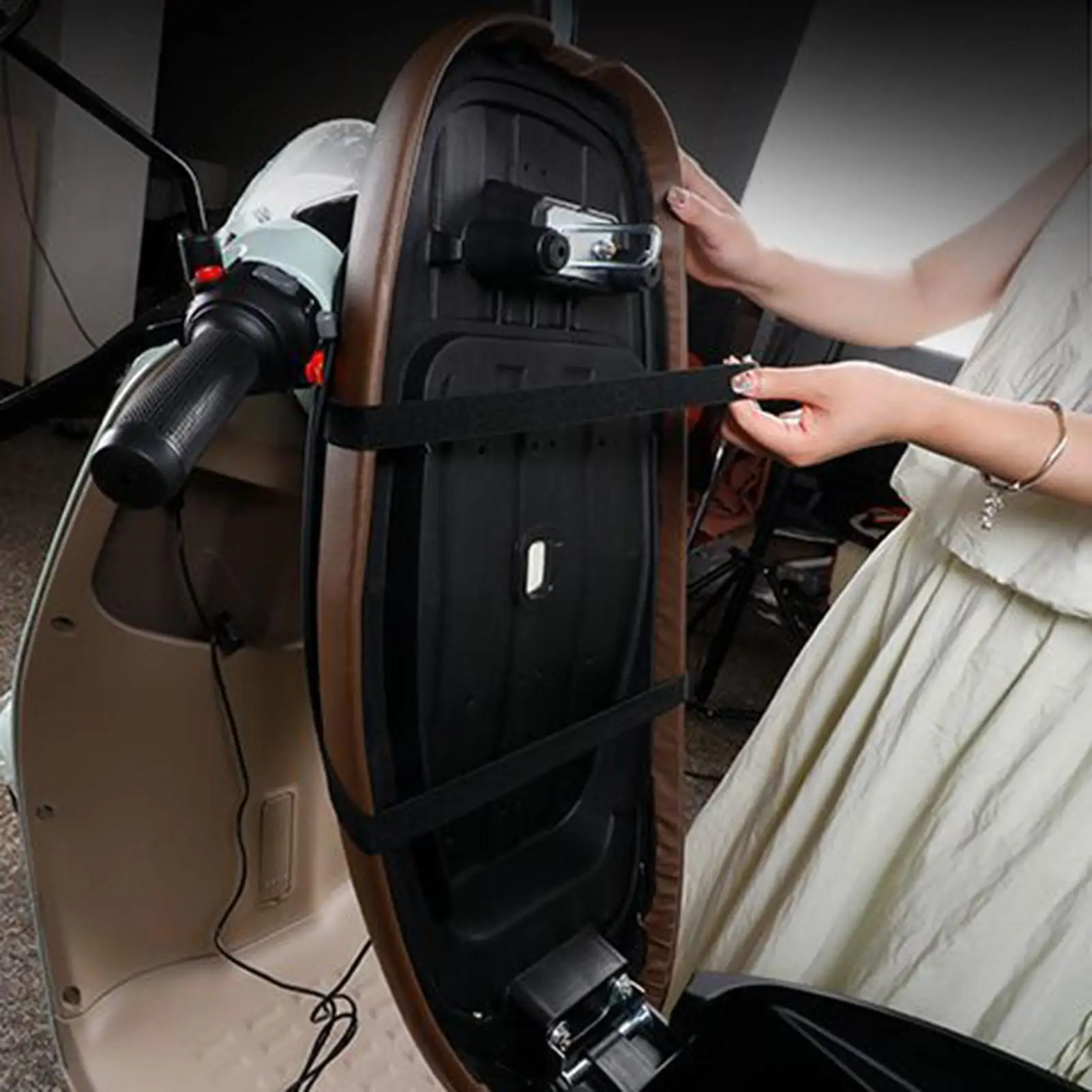 Heated Chair Pad 3-Level PU Leather USB Waterproof Cover Warmer Heated Seat Cover For Wheelchair Foot Leg Work Golf Stadium Home