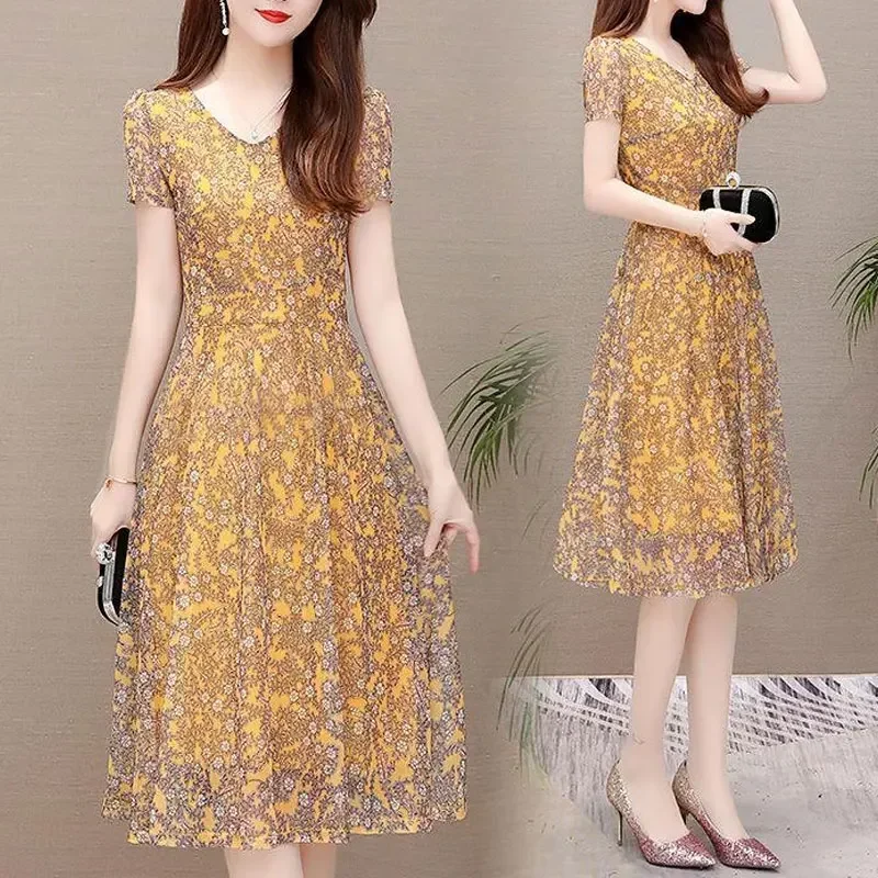 

Elegant V-Neck Casual Dresses Summer Vintage Broken Flower Printed Female Clothing Korean Gauze A-Line Patchwork Midi Dress L196