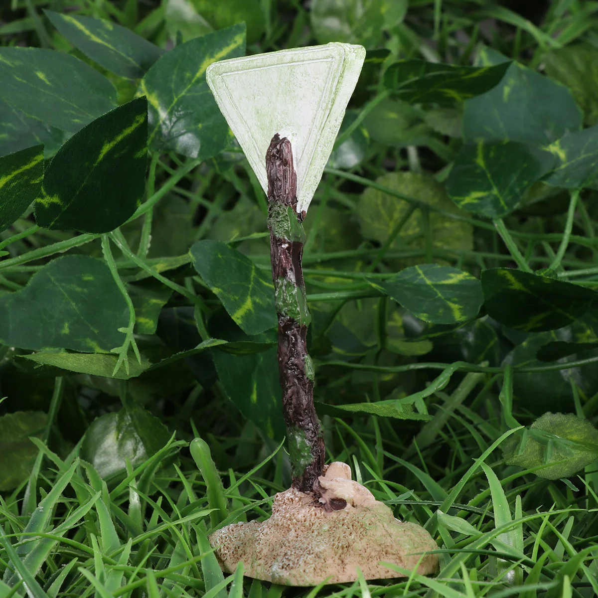 

Cartoon Resin Small Warning Sign Aquarium Ornament Fish Tank Decor Artificial Landscape Decoration For Fresh Salt Water Pets