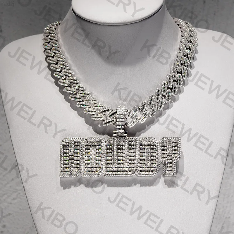 Luxury Bust Down Charm Hip Hop Jewelry 18mm Vvs Emerald Baguette Cut Moissanite Necklace Iced Out Chain Set.