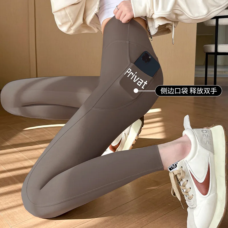 

Pocket Leggings for Women In Spring and Autumn Wear Thin Belly, High Waist and Tight Slimming Plus Size Pants