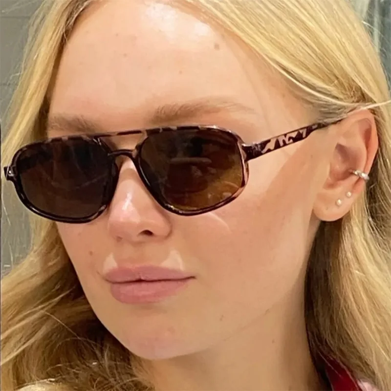

Fashion Square Sunglasses Women Men Brand Designer Vintage Mirror Sun Glasses Female Male Classic Retro Outdoors Gafas De Sol