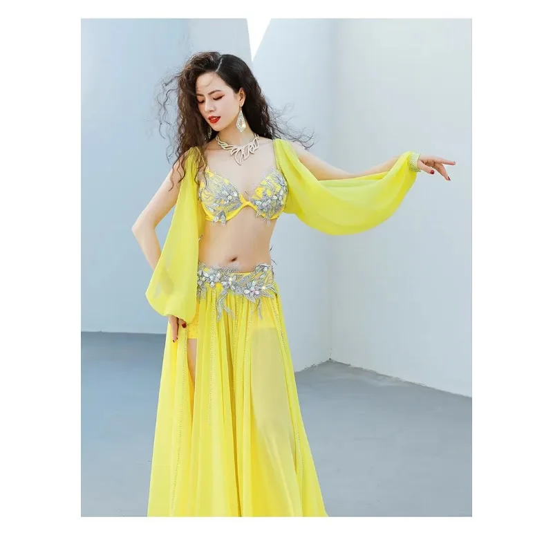 تخصيص جديد أزياء الرقص الشرقي فستان تنورة مبهرة ظهرت أداء المنافسة مجموعة الملابس البيضاء