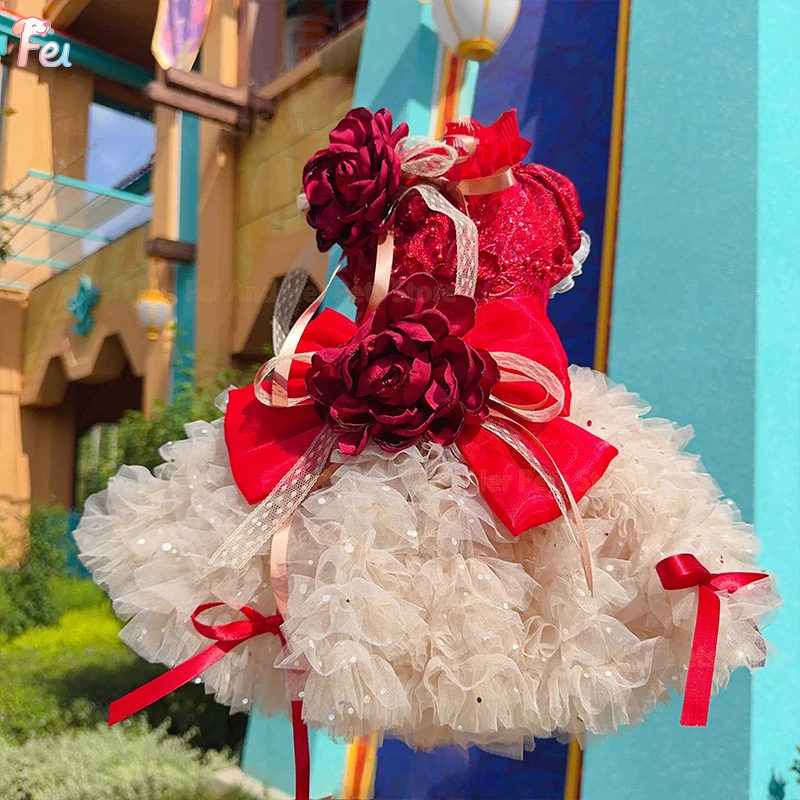 فستان الأميرة الفاخر من الدانتيل الأبيض النقي بذيل طويل للكلاب الصغيرة والمتوسطة، تنورة تصوير عصرية للحيوانات الأليفة مصنوعة يدويًا للكلاب