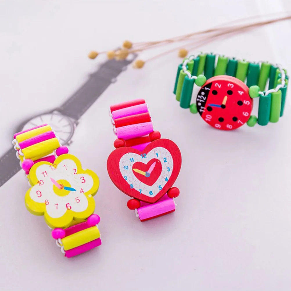 

6pcs Wood Watch Toy Kids Wooden Wristwatches Cartoon Analog Child Fake Watches Safe Paint Patterns Lifelike Children Gifts