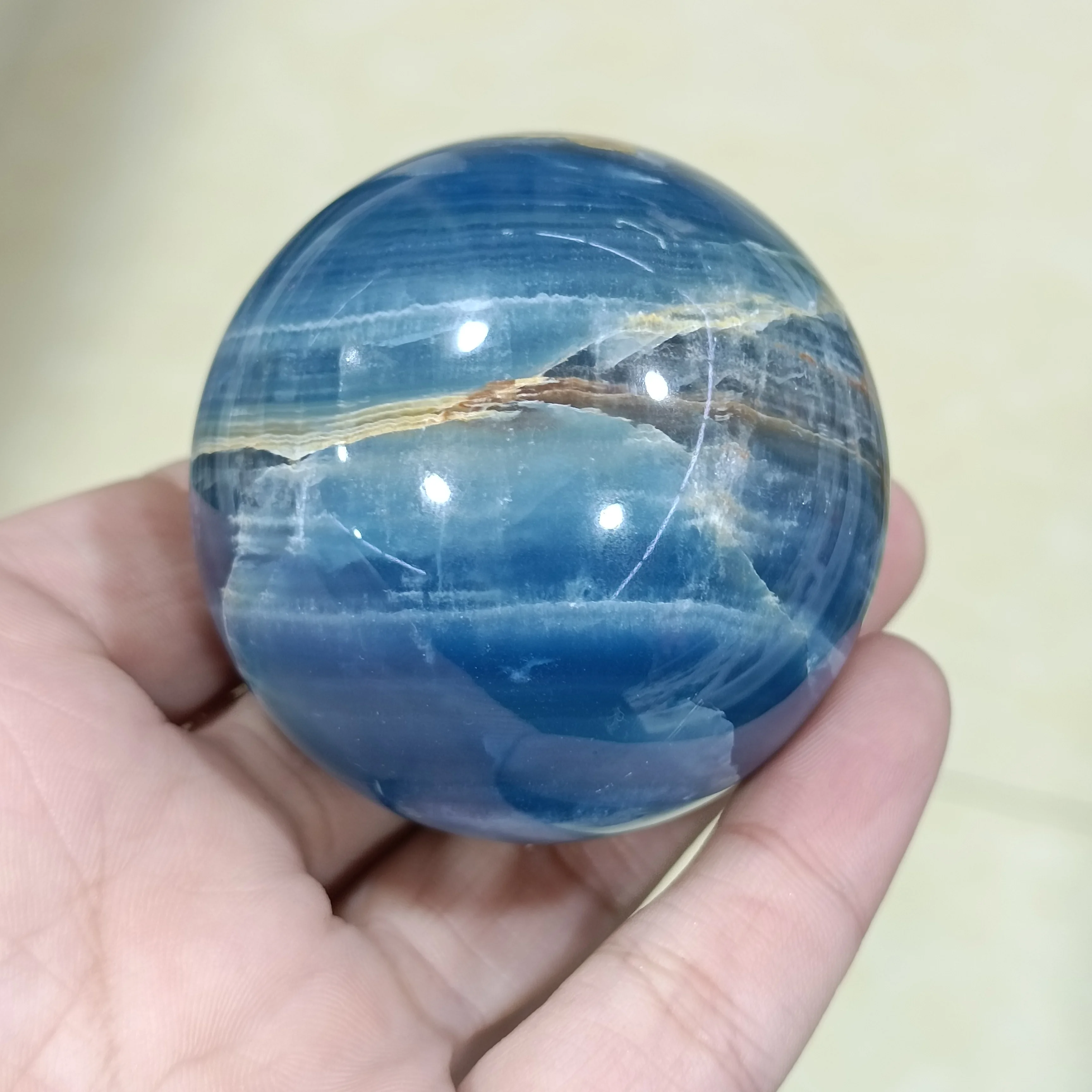 

1pc Superior Quality!!! Natural Blue Lux Crystal Ball Quartz Sphere Mineral Healing Reiki Home Decoration Gift