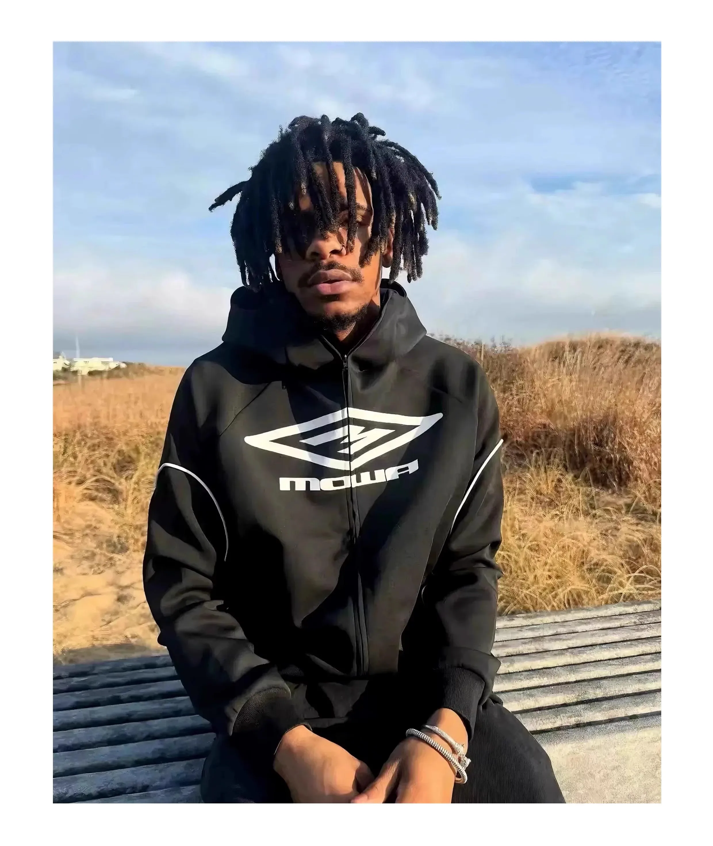 

2025 Mowalola Black Short Width Splicing Hoodie Playboi Carti Same Style Hoodie WY1360