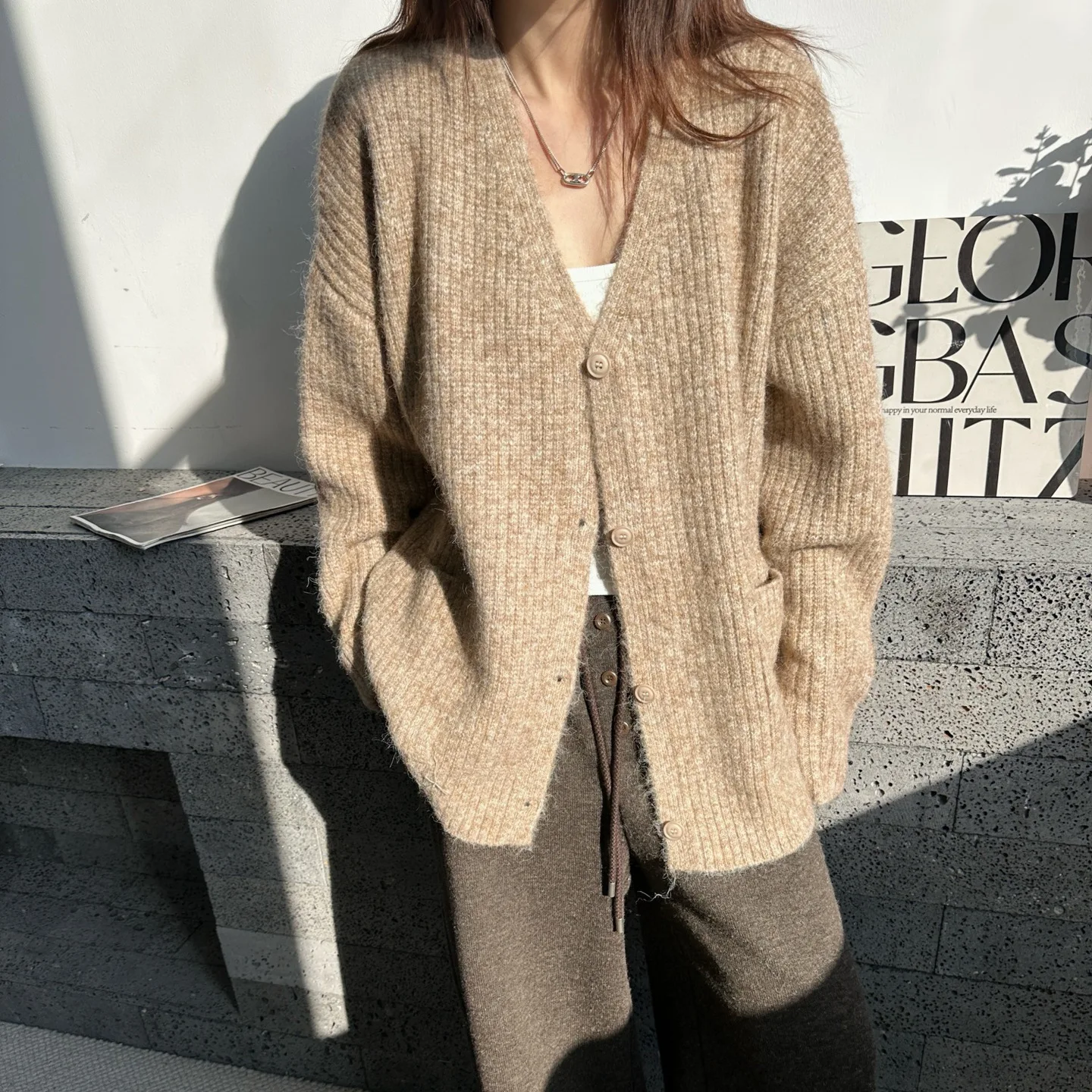 

SuperAen однотонные вязаные свитера с v-образным вырезом для женщин, осенне-зимний новый кардиган, однобортные повседневные пальто