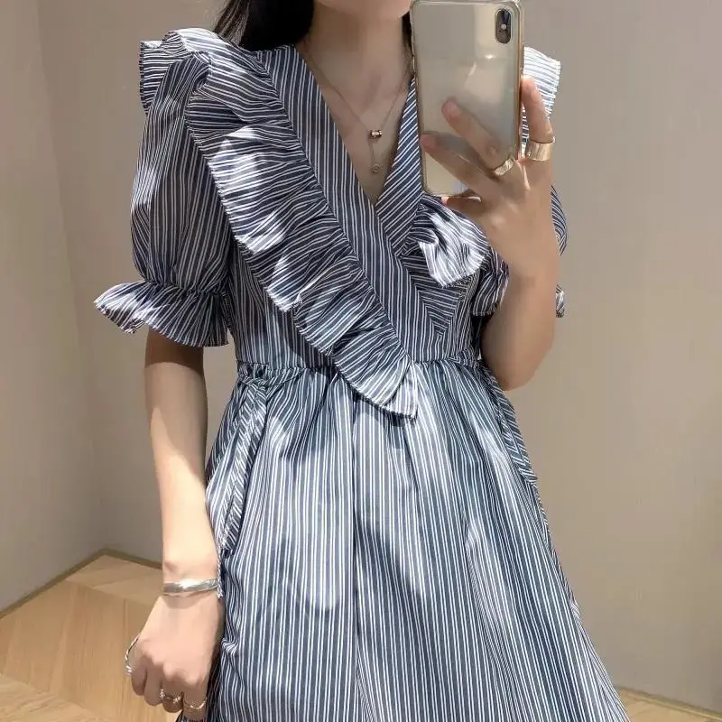 

French Refreshing Stripe Loose Temperament Baby Skirt 2024 New Women Summer Corset Ruffles V-neck Puff Sleeve Sleeveless Dress