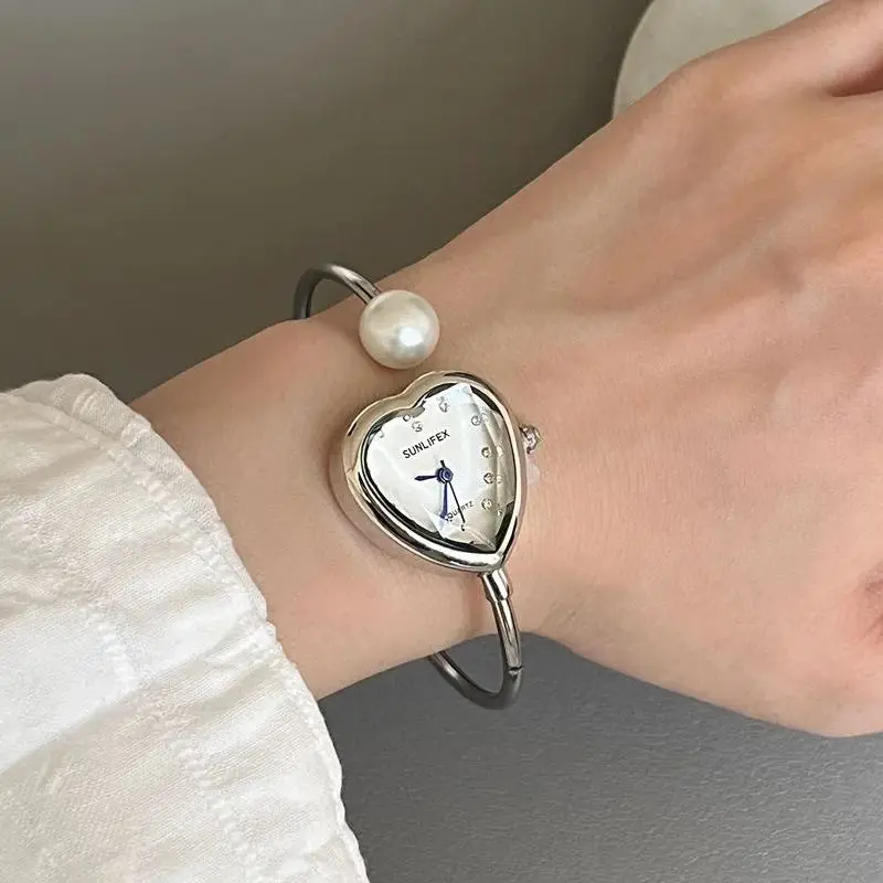 

Новые модные деловые женские наручные часы-браслет, роскошные брендовые золотые женские кварцевые часы из нержавеющей стали, женские часы