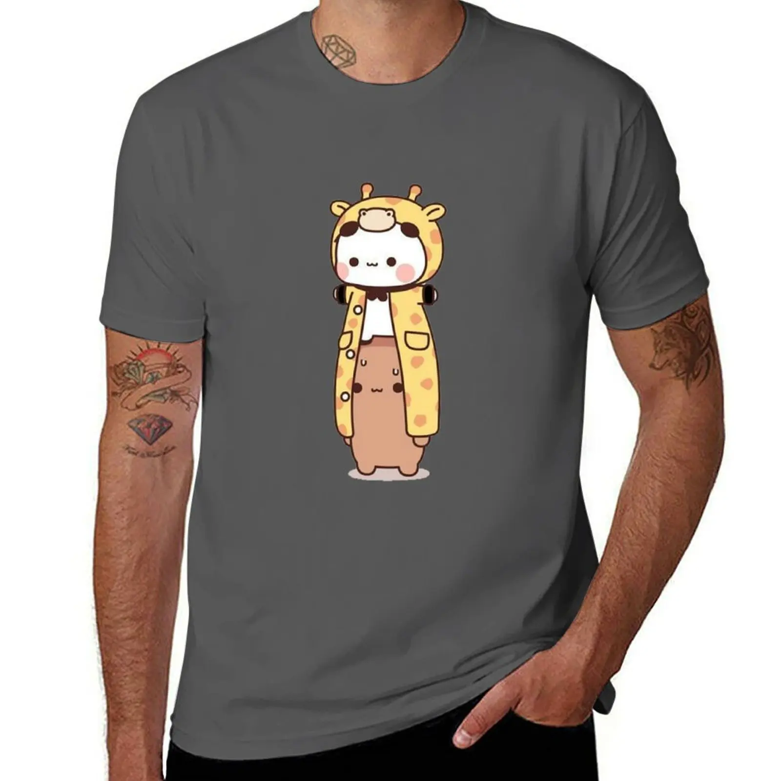 

Funny Dudu And Bubu Are Cosplaying A Giraffe T-Shirt Urban Style Print T-Shirt