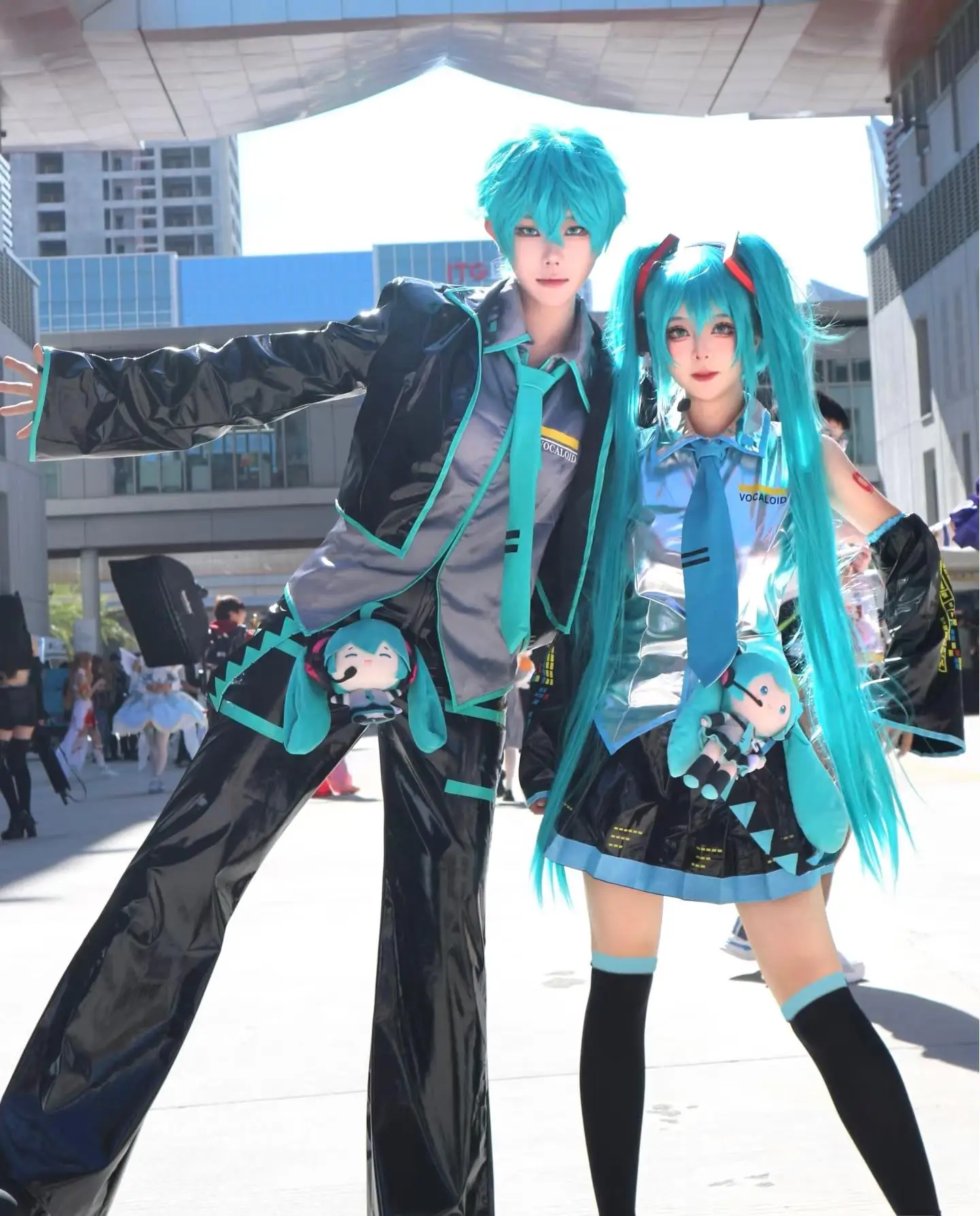 Utimate Cosplay Hatsune Miku Tiger Clip Paia Coda di cavallo Cospiay Parrucca anime Blu verde chiaro Cos Outfit Parrucche