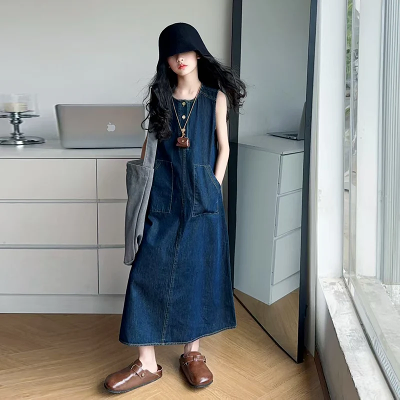 فستان صيفي للأطفال على طراز هونج كونج بدون أكمام من قماش الدنيم للفتيات موضة عالية ملابس الشارع فستان جينز كاجوال أزرق عتيق للأطفال