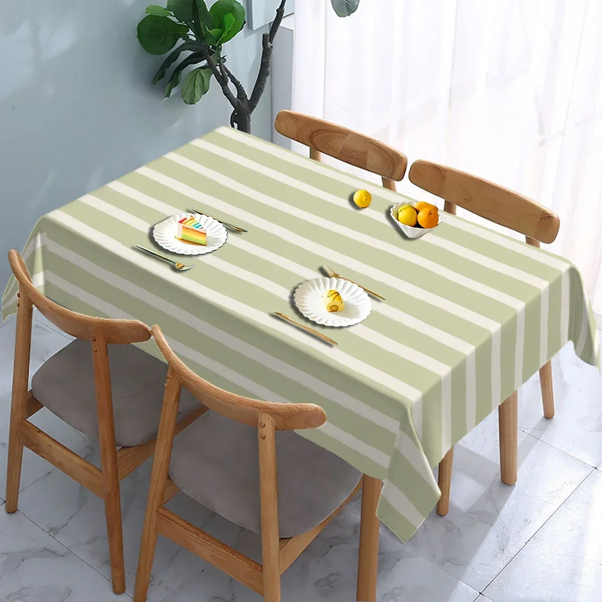 4 different sizes available. Elegant blue and white striped tablecloth - rectangular design, suitable for dining and picnics.xzj