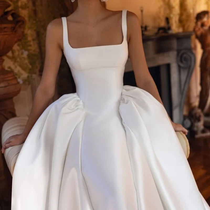 

Ivory white Appliques Wedding Dresses off-shoulder decal A skirt Bridal tail Gowns Made Customized