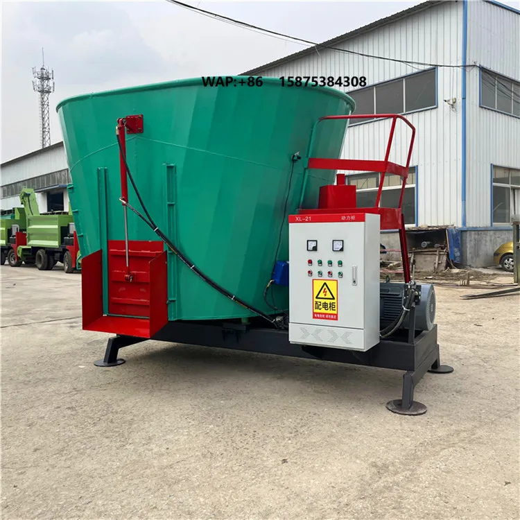 Vertical TMR Fodder Mixing Machine Big Capacity Animal Feed Mixer Machine for Cow Cattle Camel Dairy Farm Equipment