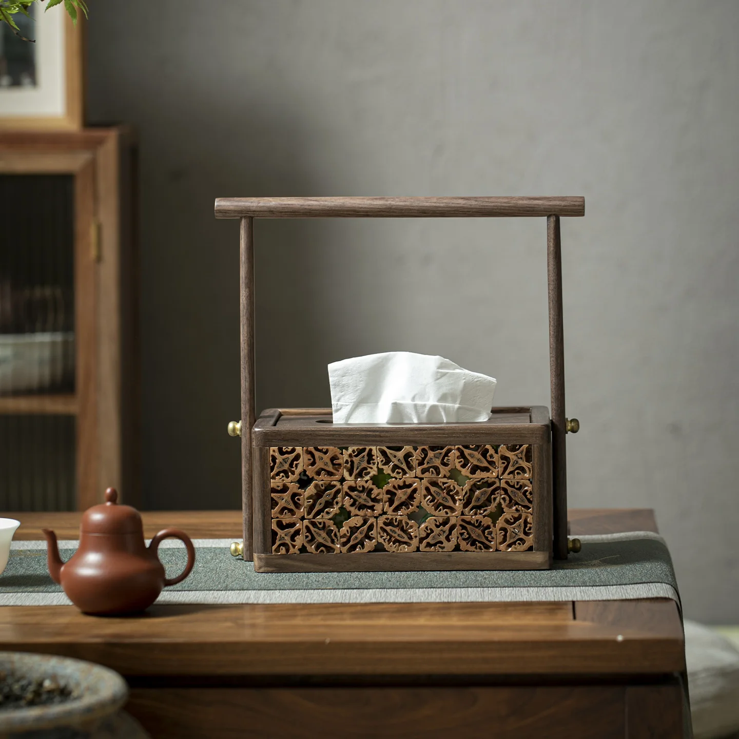 North American black walnut tea table tissue box, living room coffee table desktop light luxury, high-end creative walnut househ
