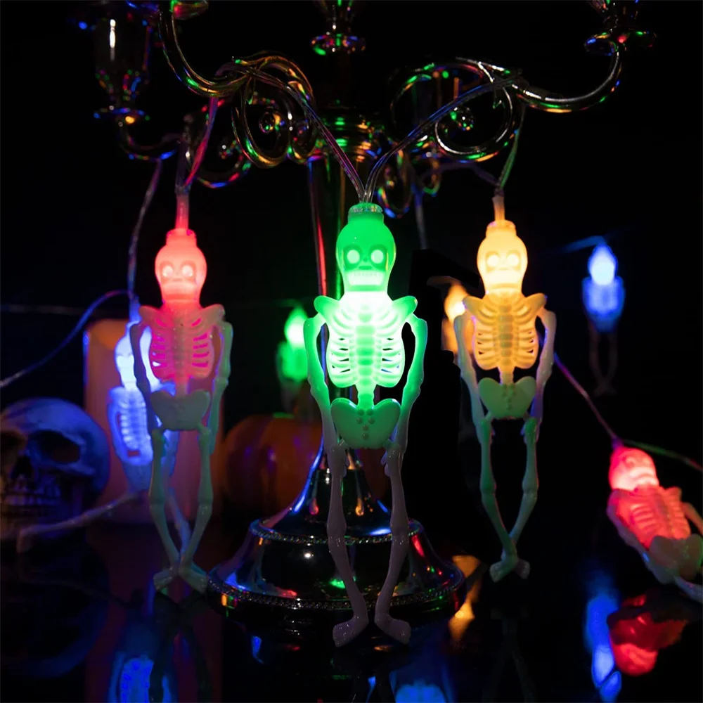 Cadena de luces de calavera de esqueleto a pilas, luces colgantes Multicolor impermeables para decoración de fiesta al aire libre de Halloween