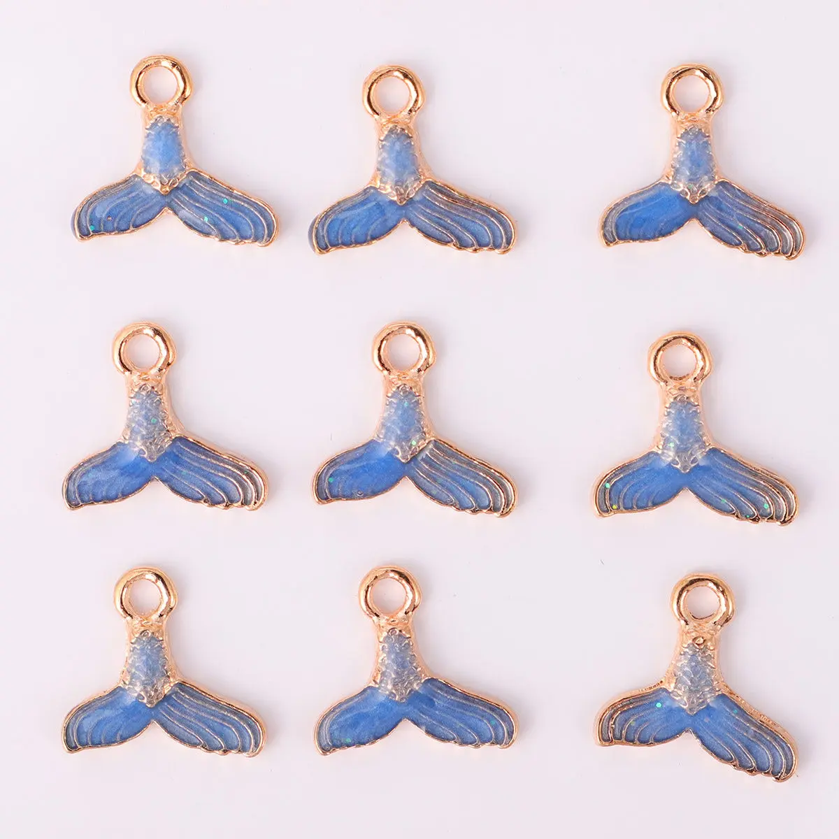 

50 шт. креативных подвесок в форме рыбьего хвоста из сплава, аксессуары для изготовления серег, материалы для DIY украшений, легкие и удобные