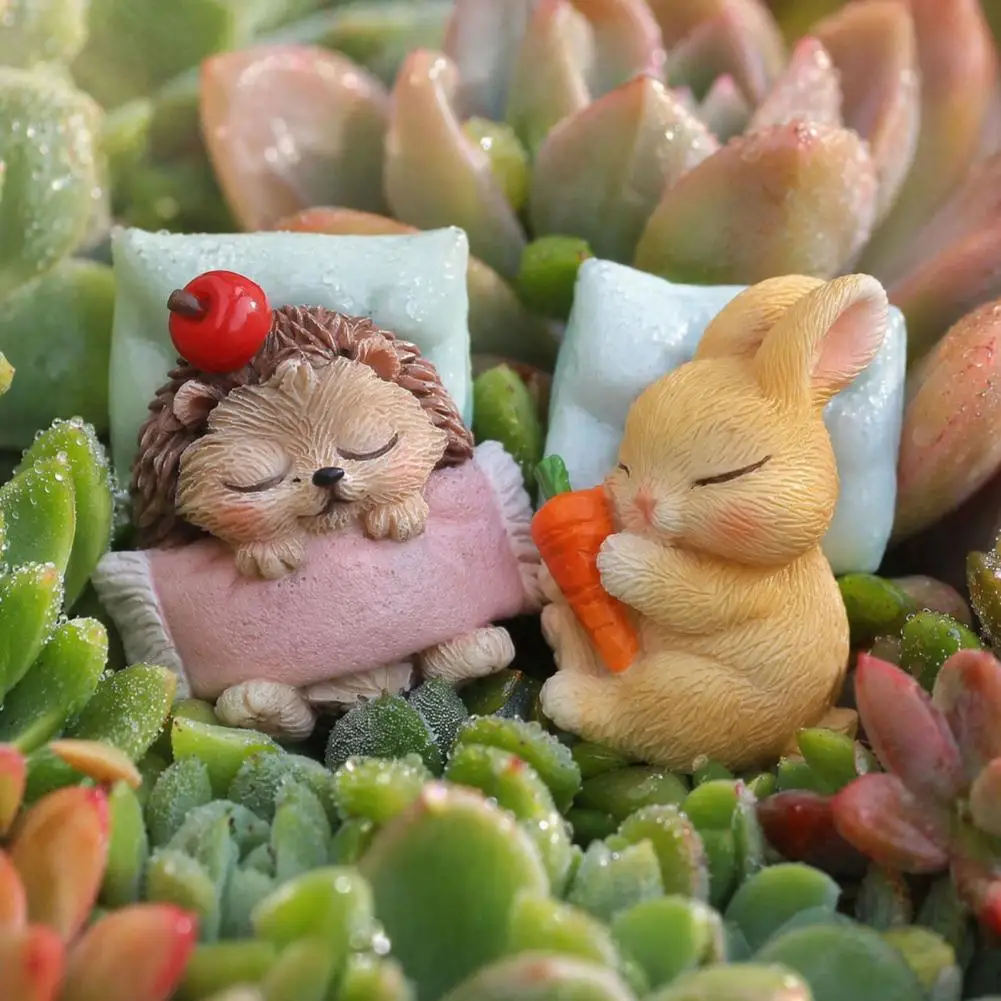 Indoor Plant Pot Accessories Mini Landscape Ornaments Set Resin Sleeping Figurines for Succulent Pots Cute Garden Accessories