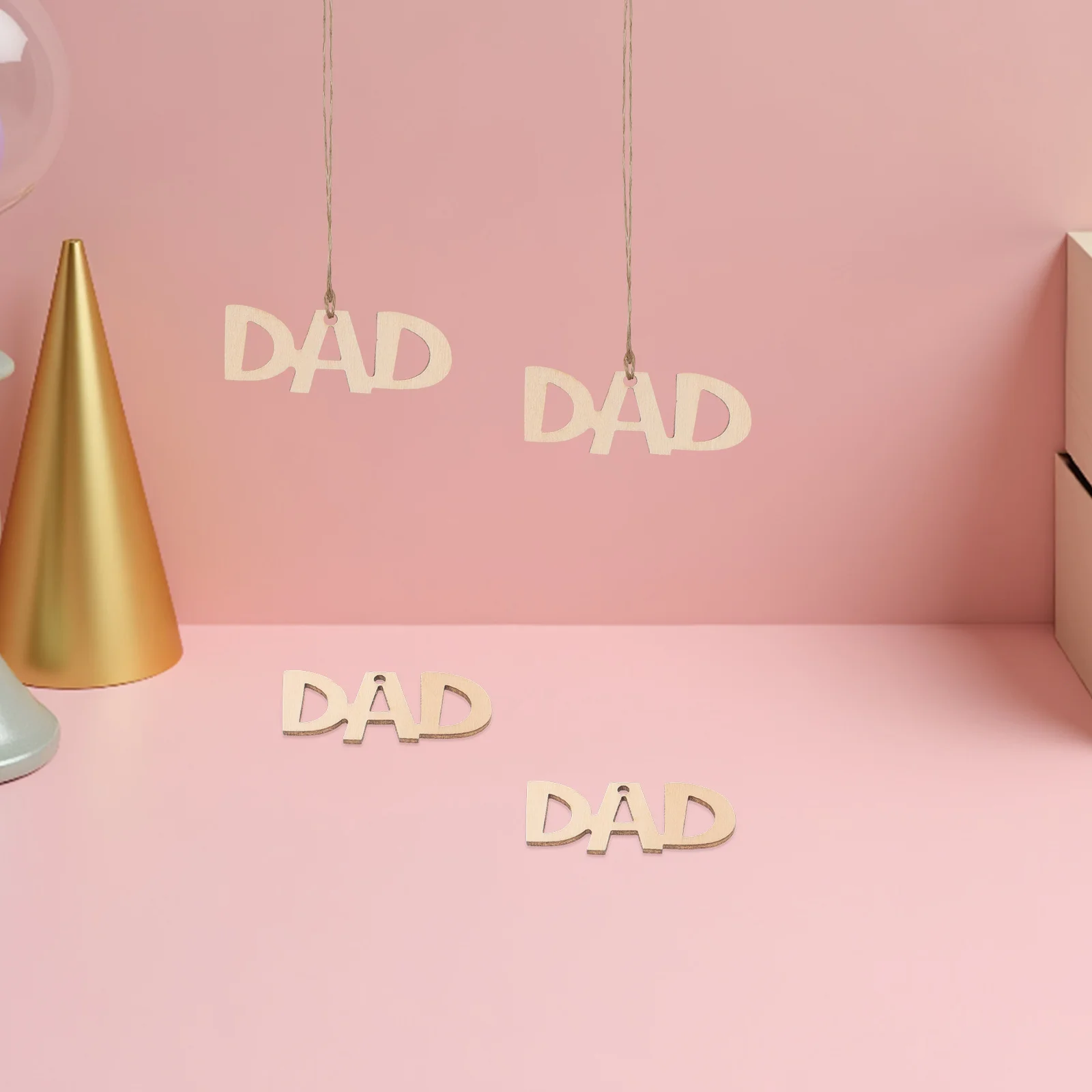 30個の木製吊り下げオーナメント 未完成の天然スライス DIY 塗装可能クラフト 父の日 子供 幼児 ホームデコレーション パーティータグ用