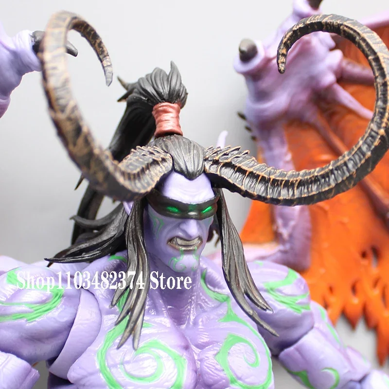 25cm Illidan Figura Model Game Heroes of Warcraft Figure Demon Hunter Illidan Stormrage Figure Glowing Eyes Statue PVC Toys Gift