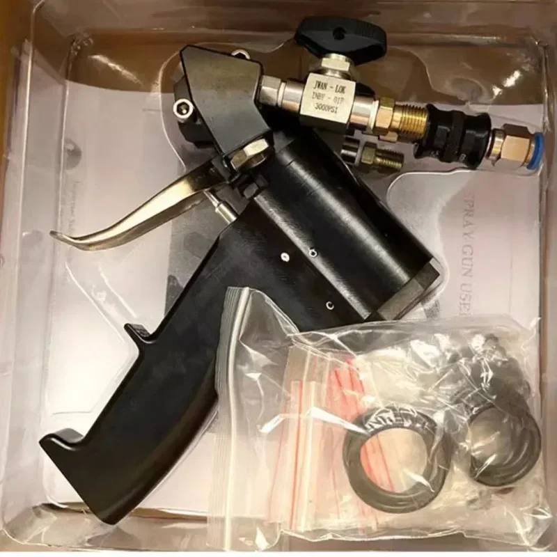 New Foam Spray Gun P2 High-pressure Pneumatic Two-component Spray Machine Accessories Polyurea Spray Gun