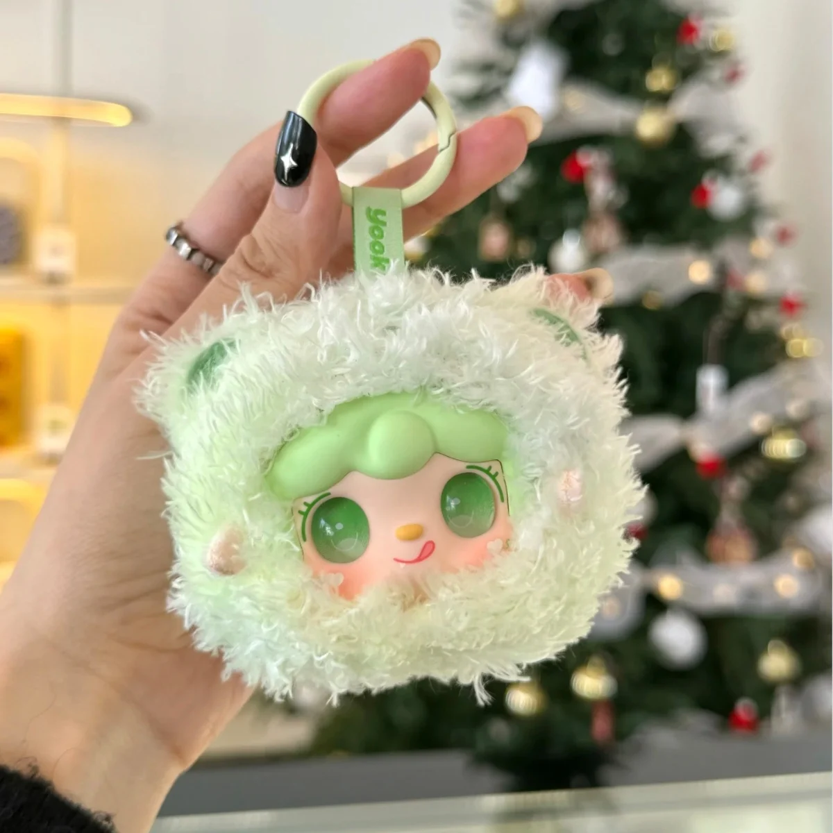 New Yooki V4 Blind Box 10cm Pendant Gen Bite Bear Series Cute Collection Room Decoration Toys Mini Dolls Girl New Year Gifts