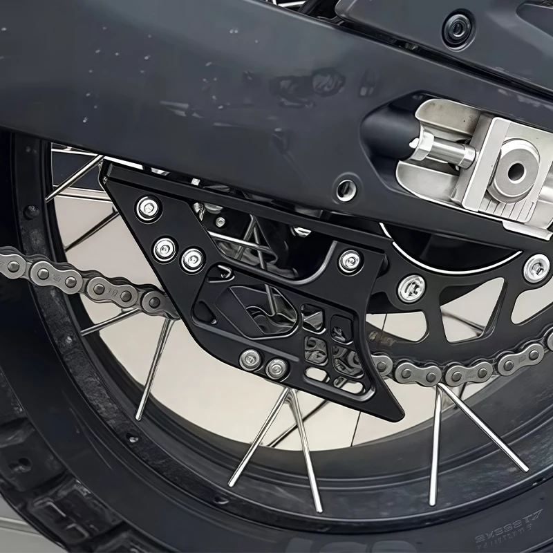 450MT Motorcycle Chain Swingarm Guide Slider Roller Guard Chian Protect Cover For CFMOTO MT450 CF 450 MT 450mt 2024 2025 2026