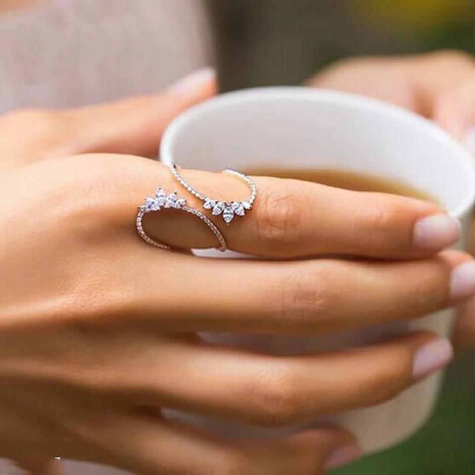 ZAKOL Cute White Geometric Zirconia Leaf Open Adjustable Rings for Women Party Jewelry 2023 New