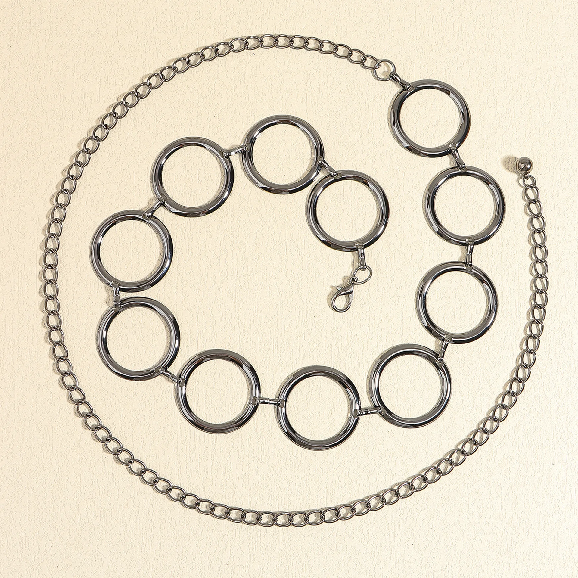 زخرفة حزام معدني إكسسوارات نسائية أوروبية وأمريكية متعددة الاستخدامات تناسب حزام الخصر على شكل سلسلة الخصر