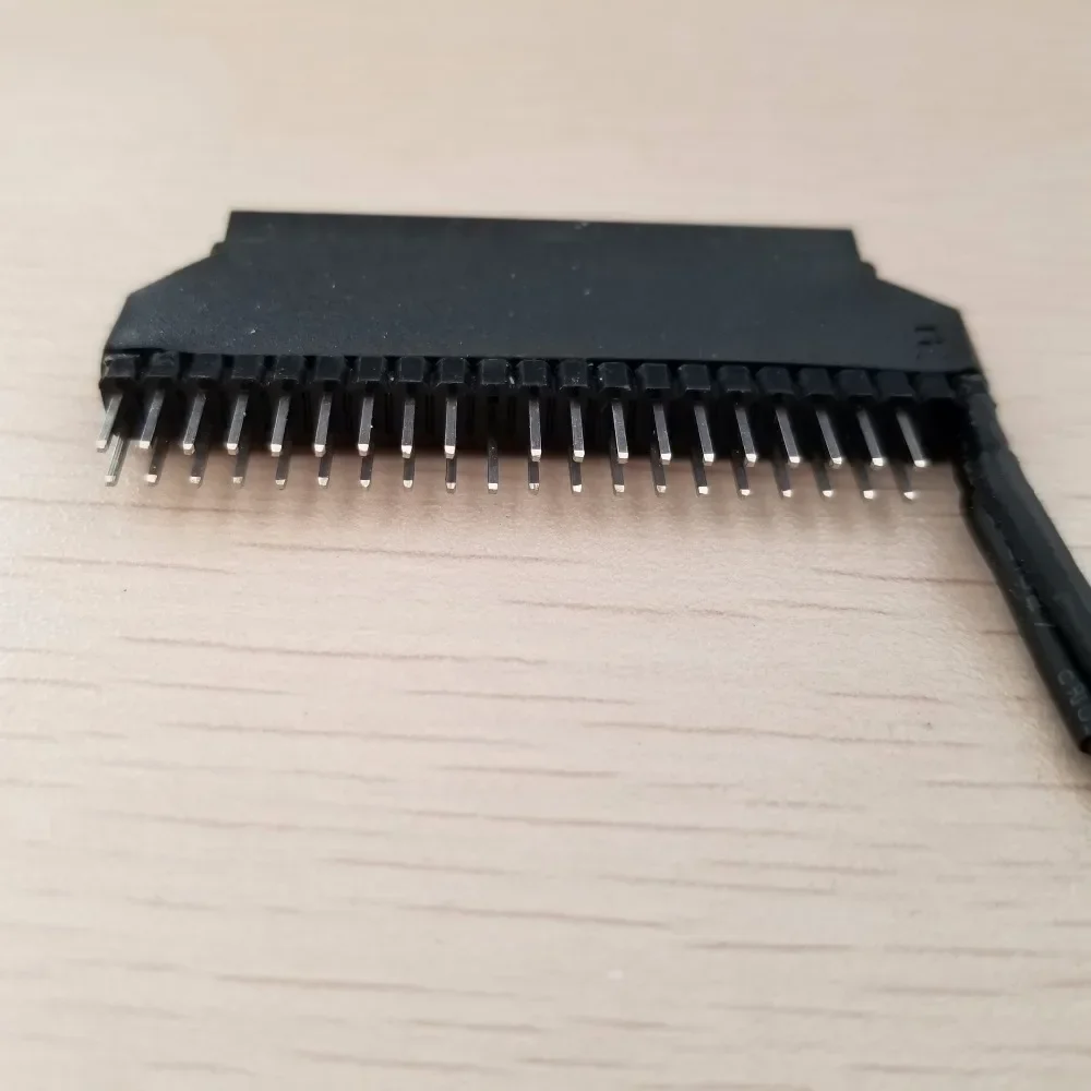 2.5'' to 3.5'' HDD Hard Drive Convert Adapter with Power Interface 44Pin to 40Pin IDE Cable for Desktop Hard Drive