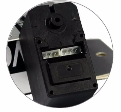 Smart Robot Servo SCS215 Drawing Robot Use 18kg Serial Control BUS Servo for Humanoid Robot/Smart Controller