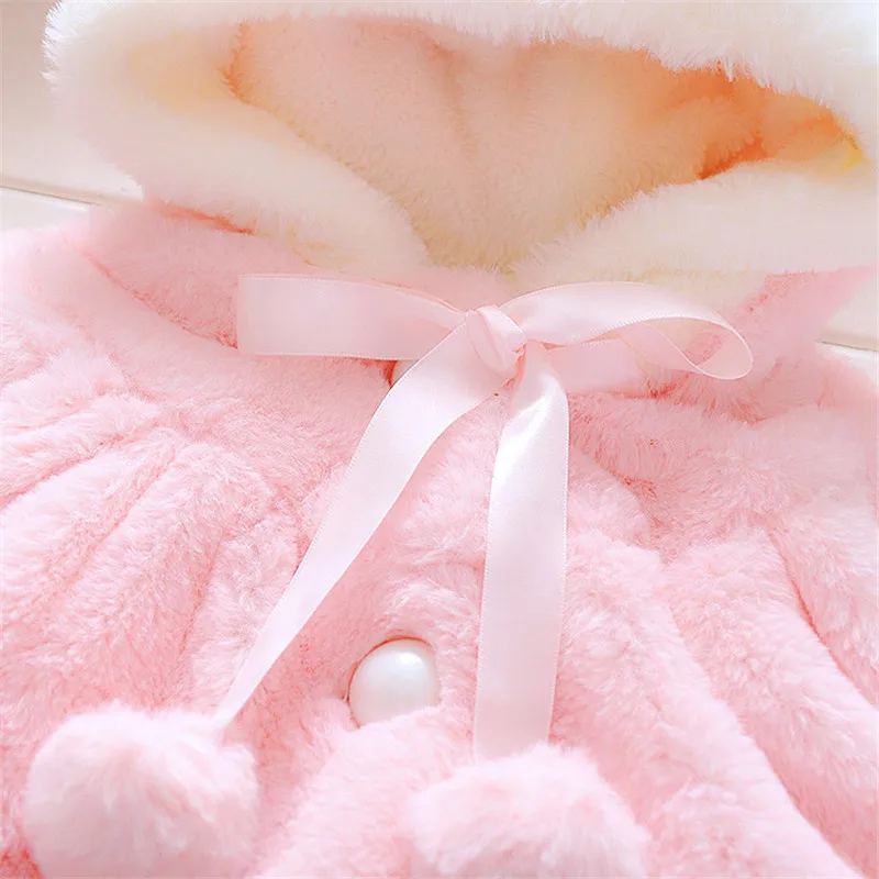 Winter Baby Girl Jacket Sweet And Cute Warm Hooded Rabbit Ear Wool Sweater Minimalist Children\'S Clothing Suitable For 0-3 Year