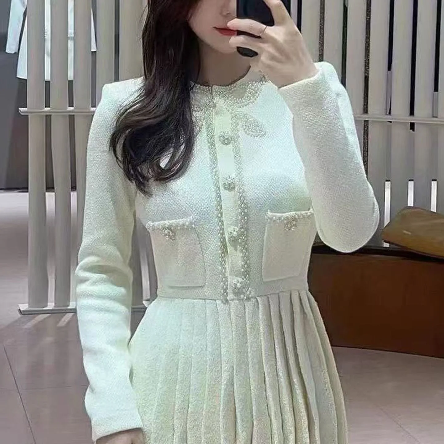 

Ele Белая трикотажная длинная плиссированная юбка-свик с узлом и высокой талией, женская осенний сезон Dr