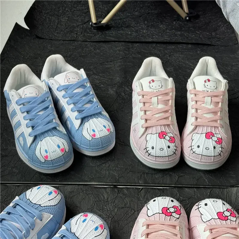 

Sanrio Kawaii Hello Kitty Students Board Shoes Cinnamoroll Anime Cartoon Lovely Fashion Creative Exquisite Versatile Flat Shoes