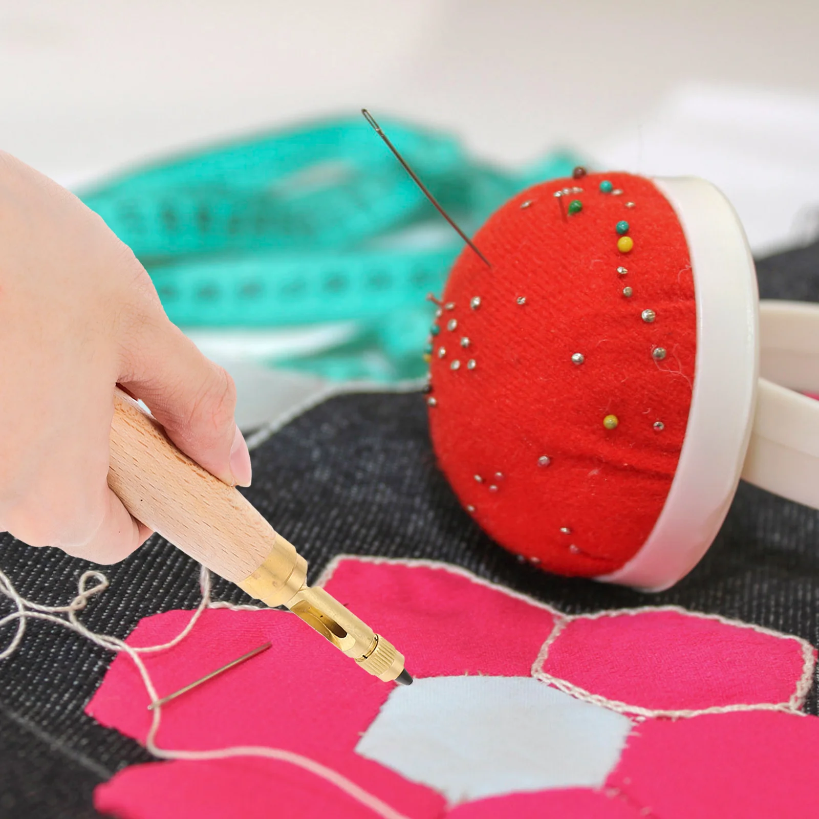 

6Pcs Screw Hole Punch Craft Paper Punch Brass Wooden Handle Adjustable 6 Tips Bookbinder Supplies Japanese Book Binding