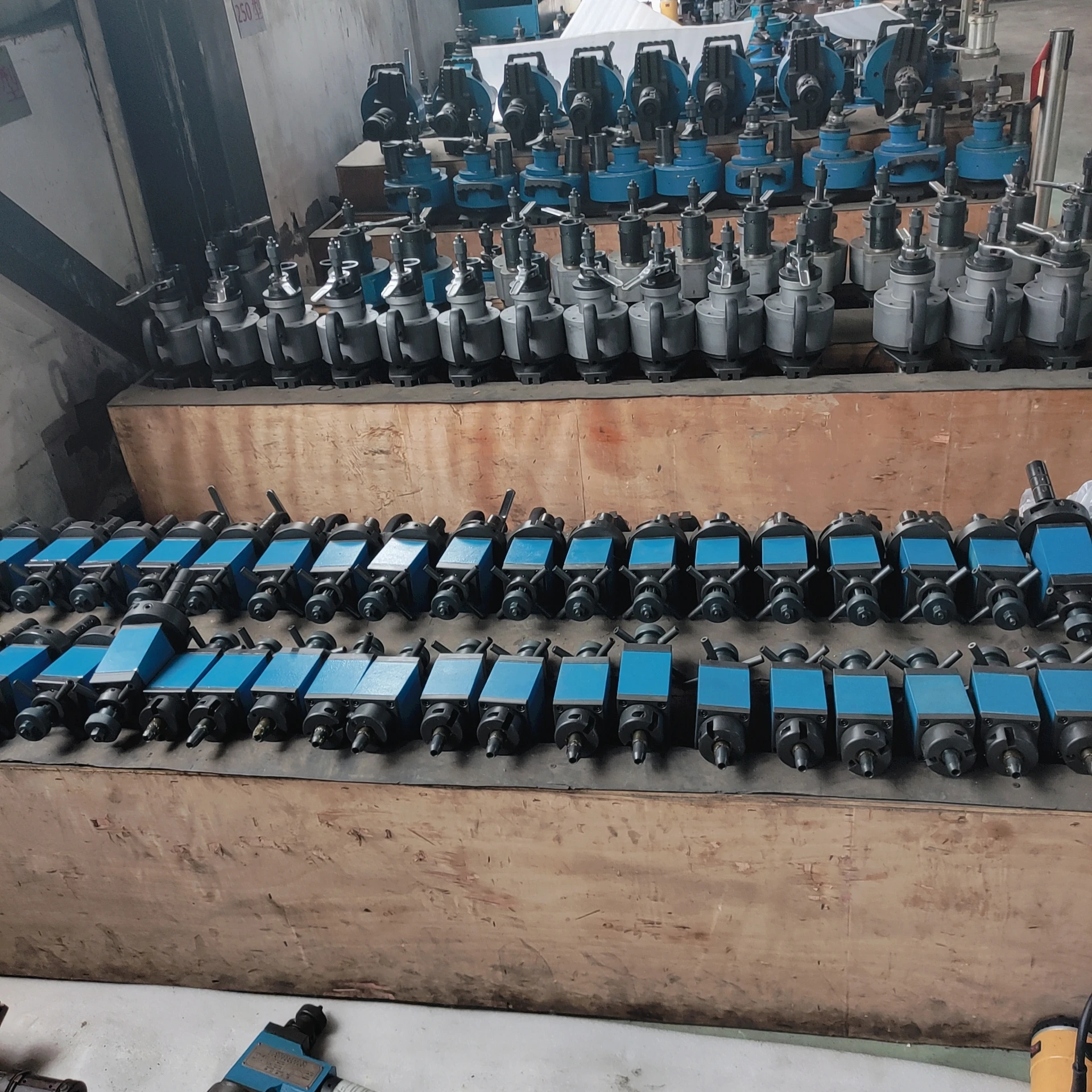 Automatic Stainless Steel Pipe Cutting Machine Metal Tube Pipe Cutter Pipe Beveling Machine