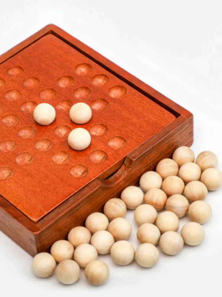 Jogo de tabuleiro de madeira para crianças