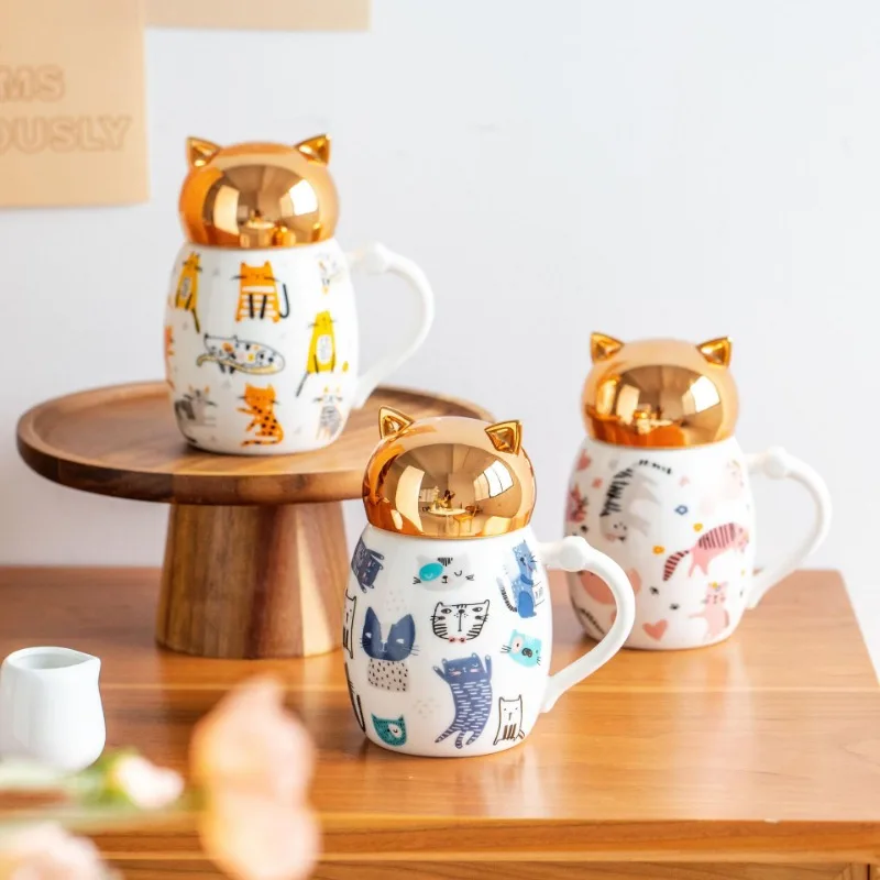 Gold Plated Cat Ear Lid Coffee Cup Large Capacity Ceramic Water Bottle with Cartoon Pattern with Cover Handle Breakfast Milk Cup