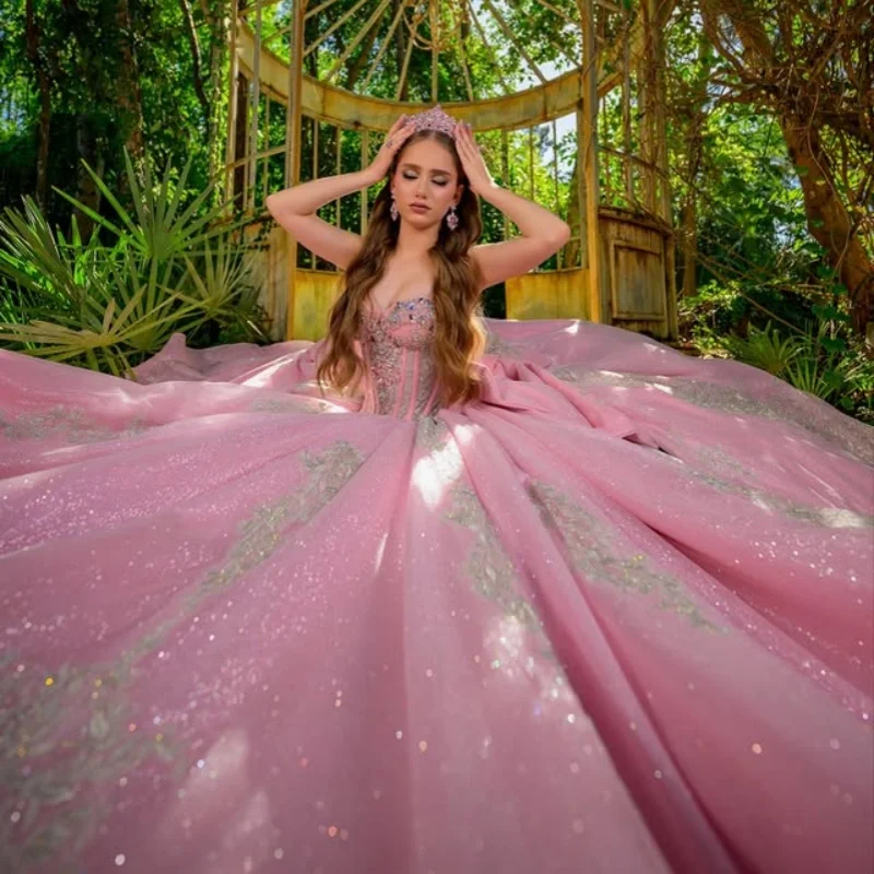 

Luxury Shiny Pink Quinceanera Dress Crystal Glitter Decal Lace layering Long tail Bow Vestidos De 15 Quinceanera ﻿Customize