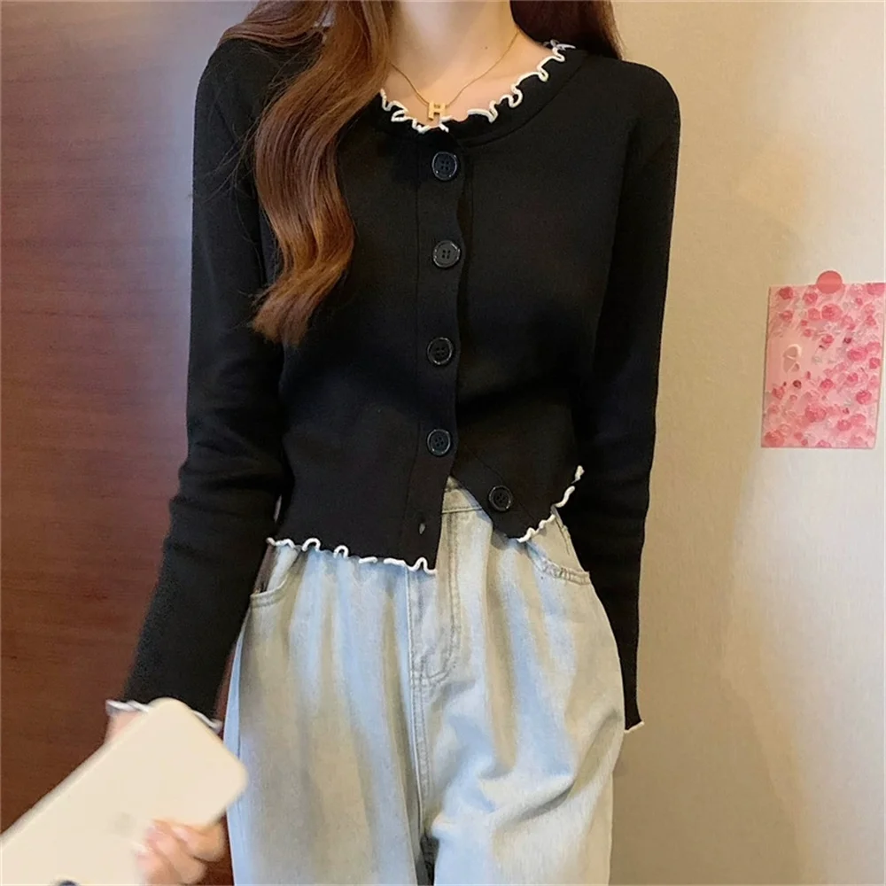 

Новинка 2025 года, милый топ для девочек, короткий кардиган, весенний вязаный свитер, простой однобортный вязаный кардиган с круглым вырезом