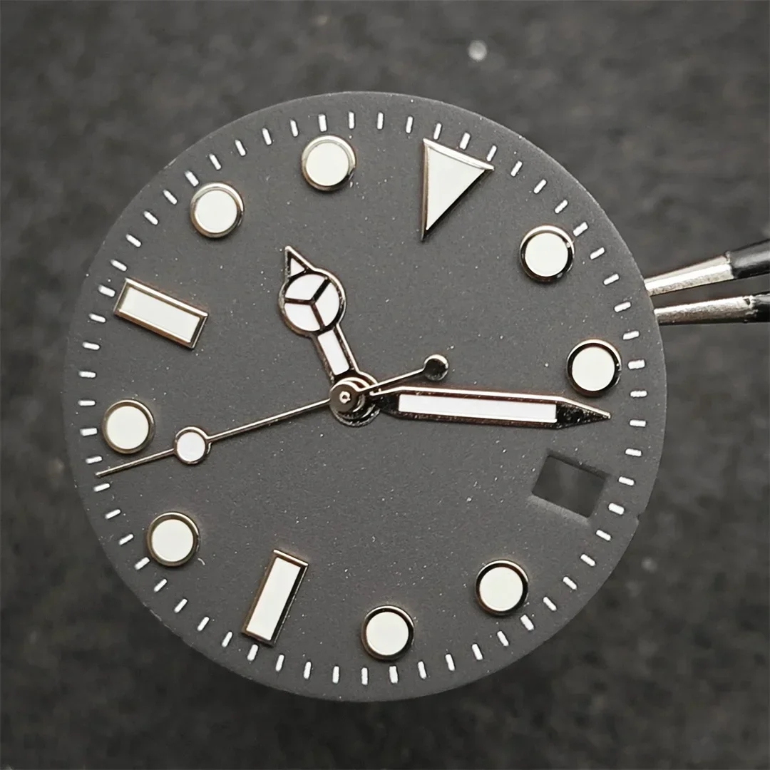 28.5 مللي متر NH35 لتقوم بها بنفسك ساعة ميكانيكية الطلب ووتش الأيدي مجموعة يخت الفرعية الهاتفي الأخضر مضيئة ساعة اكسسوارات لحركة NH35 / NH36