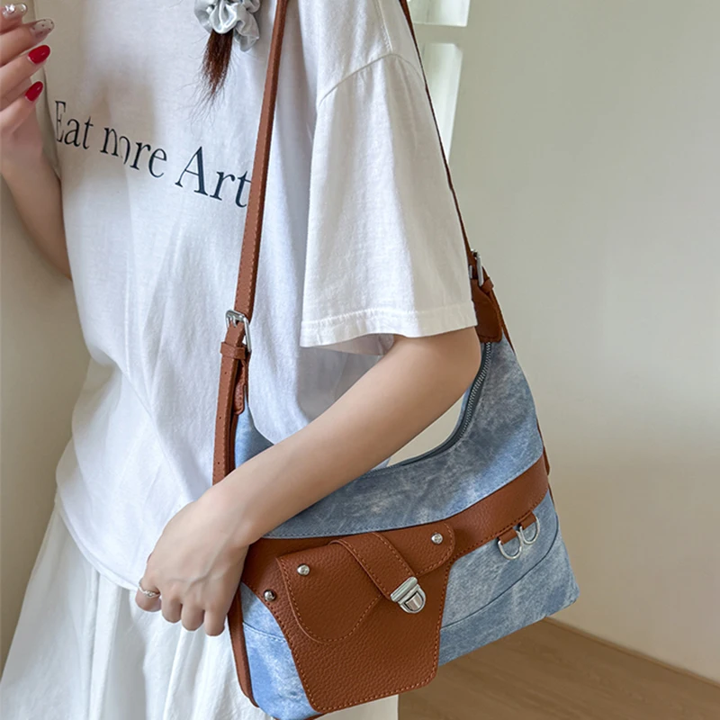 

Korean-style Retro Commuter Underarm Bag Women's 2025 New Trendy Summer Shoulder Bags Large Capacity Crossbody Tote Bag