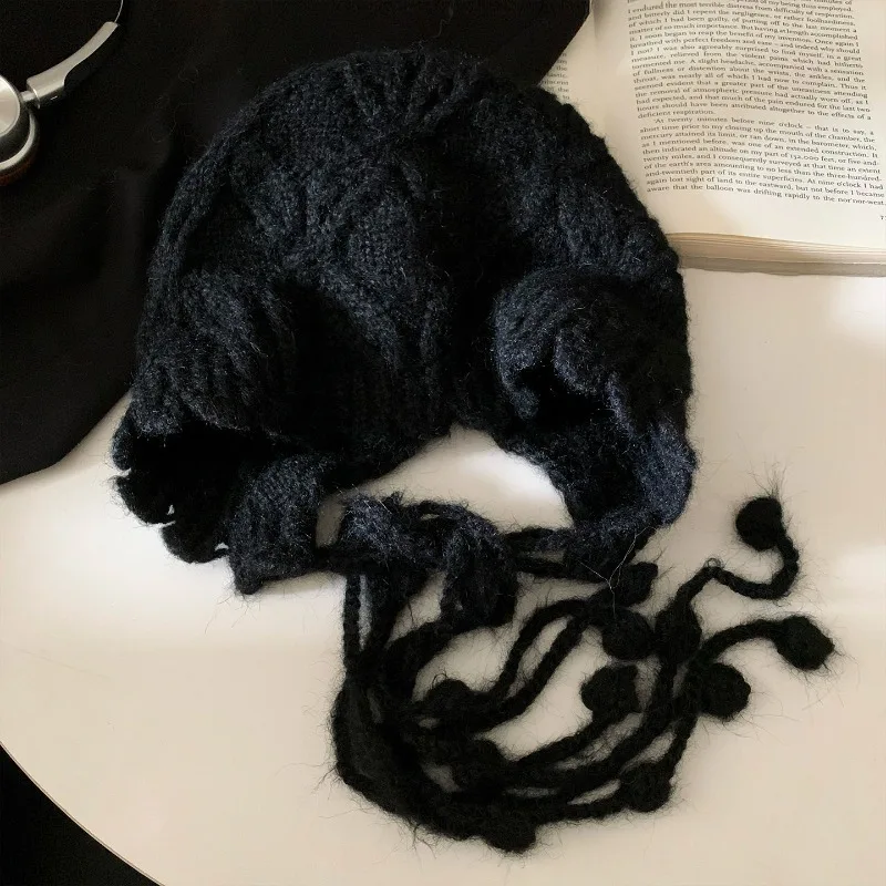 Koreanische handgefertigte gehäkelte Strickmütze mit Diamantgitter-Quasten für Damen, Winterwärme und Ohrenschutz, Bombermütze – Detail 6