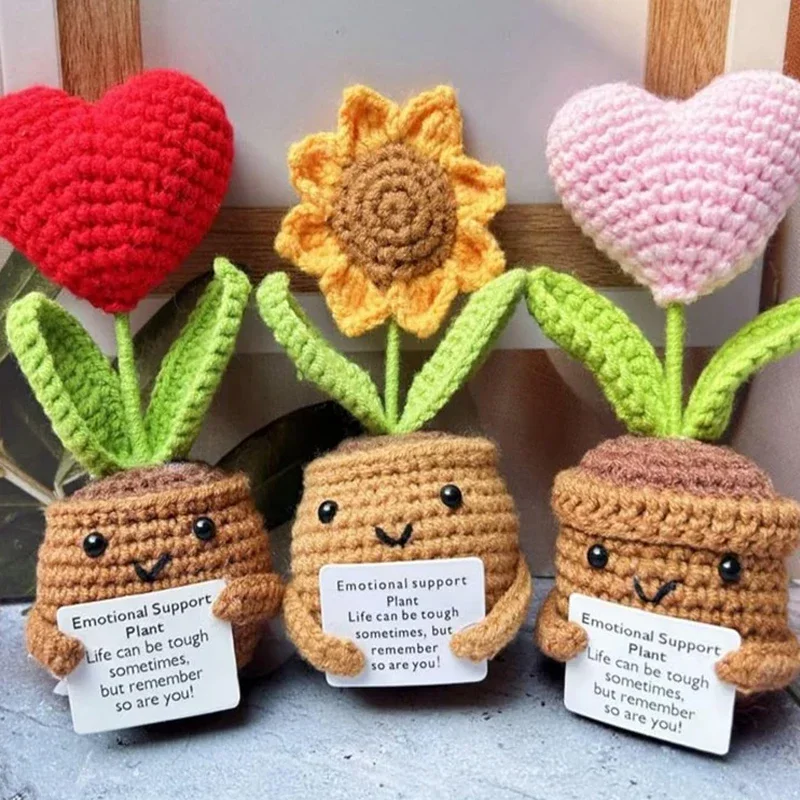 Positive Energy Heart Flowers Handmade Knitting Dolls Potato Hug Pocket Wool Potato Emotional Support Gifts Desk Decor Ornament