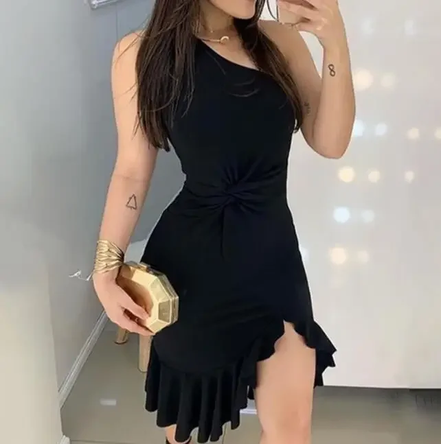 One Shoulder Twisted Slit Ruffles Party Dress Women Sleeveless High Waist Solid Color Sexy Slim Fashion Spring Summer Mini Dress