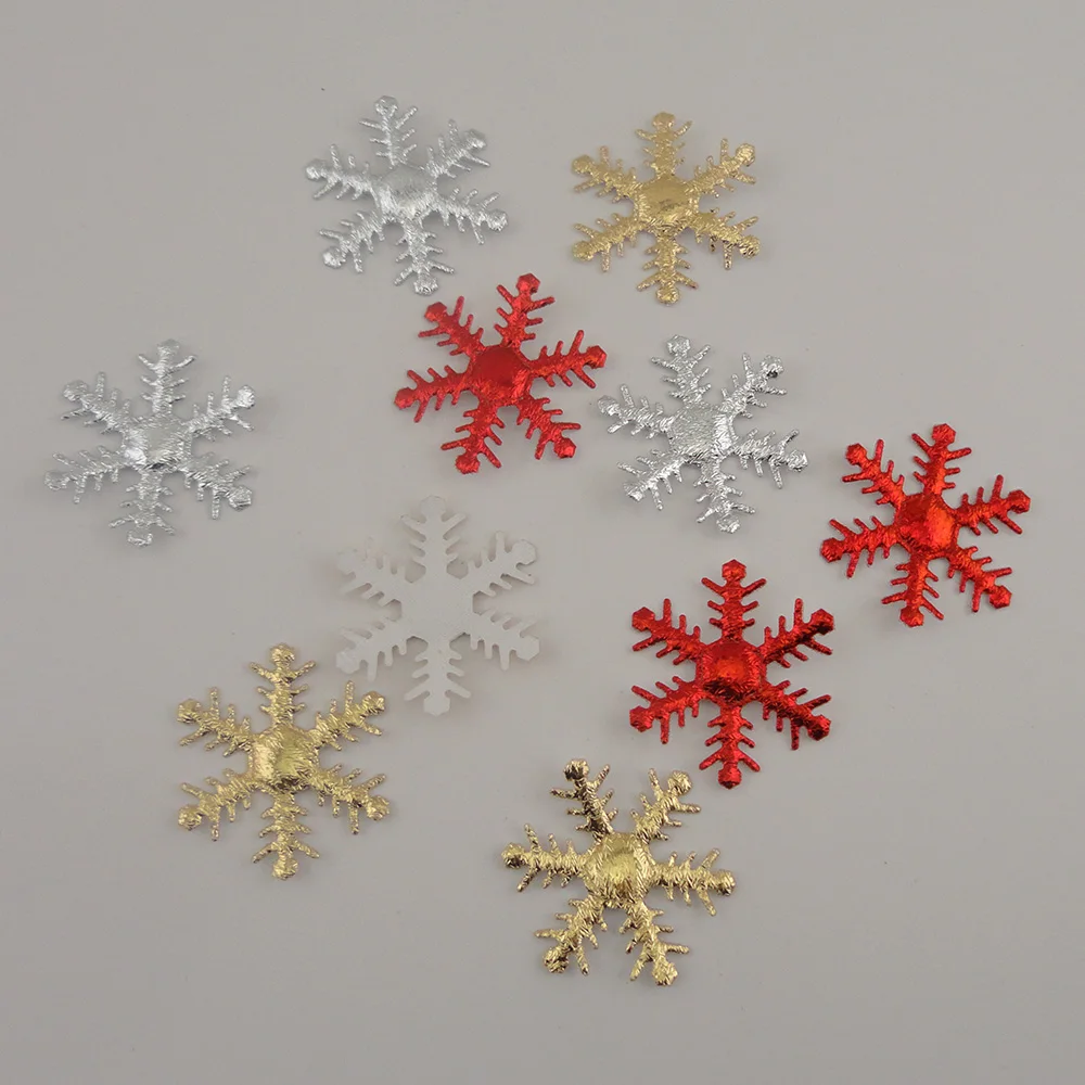 

500PCS 4cm Red Golden Silver Metallic Fabirc Snowflake Patches Applique For DIY Christmas Items Handcraft Accessories