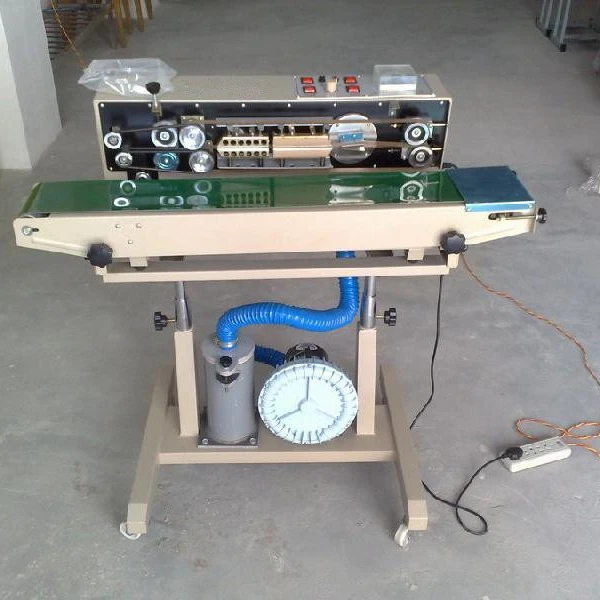 continuous bag sealing machine with air filling